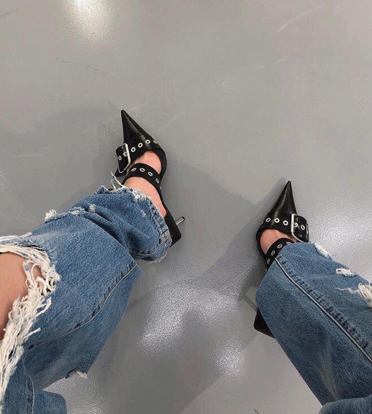 Metal buckle high heels